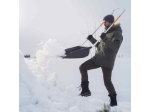 Fiskars Shrnovač na sníh SnowXpert